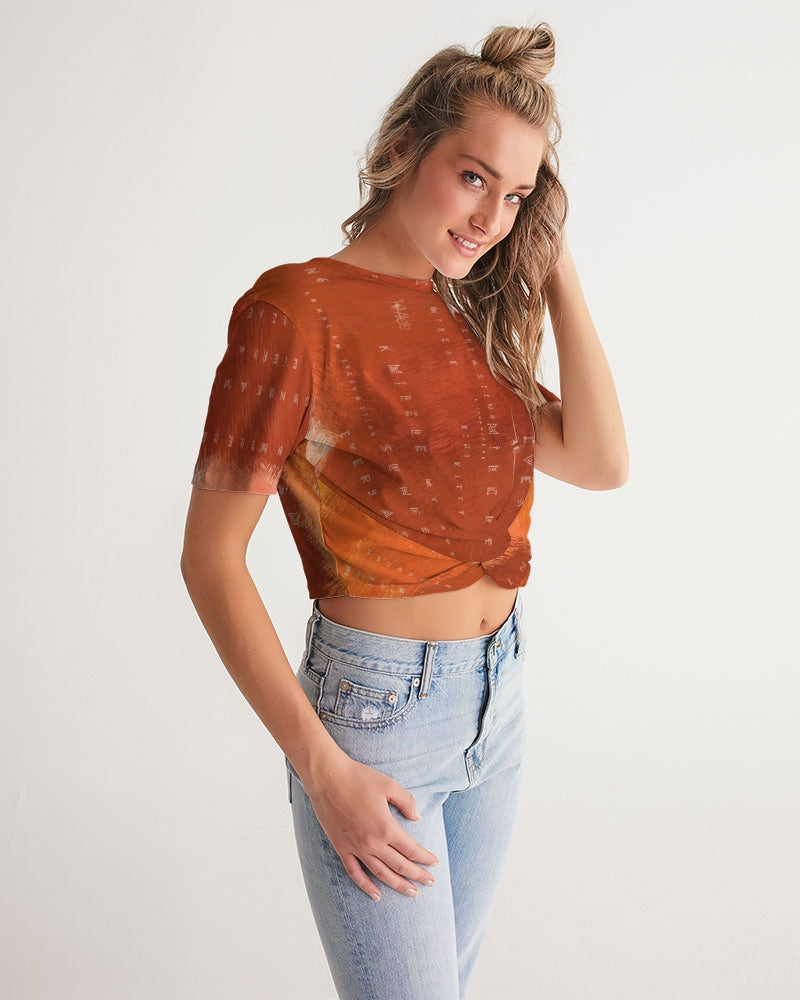Women's Twist-Front Cropped Tee - Antigua Sunset