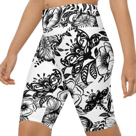 "Powerful" Biker Shorts - B&W